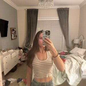 Abercombie Essential ScoopNeckTank